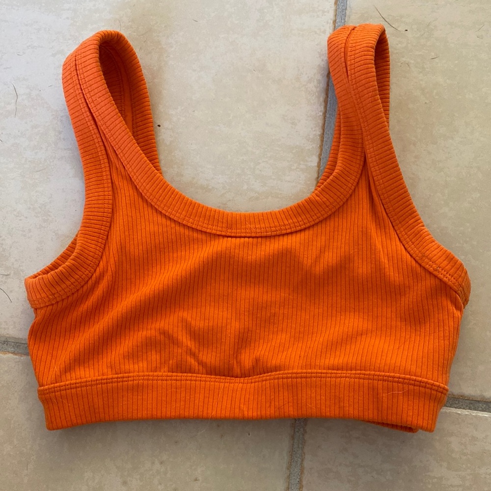 Alo yoga ribbed sports bra